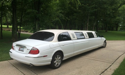 Jaguar Limousine exterior